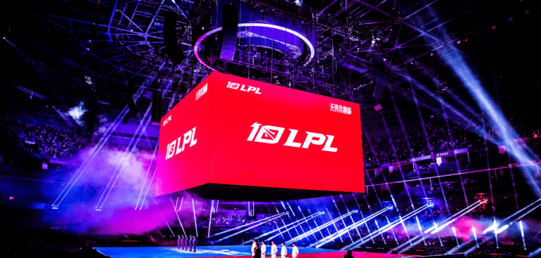 LPL BAHAR MEVSİMİ ŞAMPİYONU JDG OLDU!