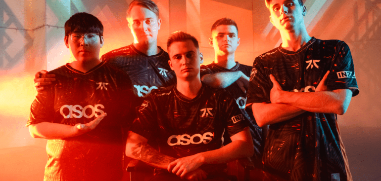 FNATIC ADINI KAYBEDENLER FİNALİNE YAZDIRMAYI BAŞARDI!